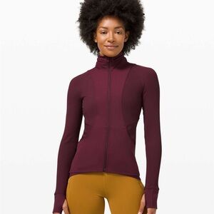 Lululemon Far and Free Jacket
Cassis
